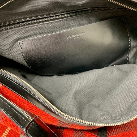 Authentic Burberry XL weekender - Picture 3 of 8